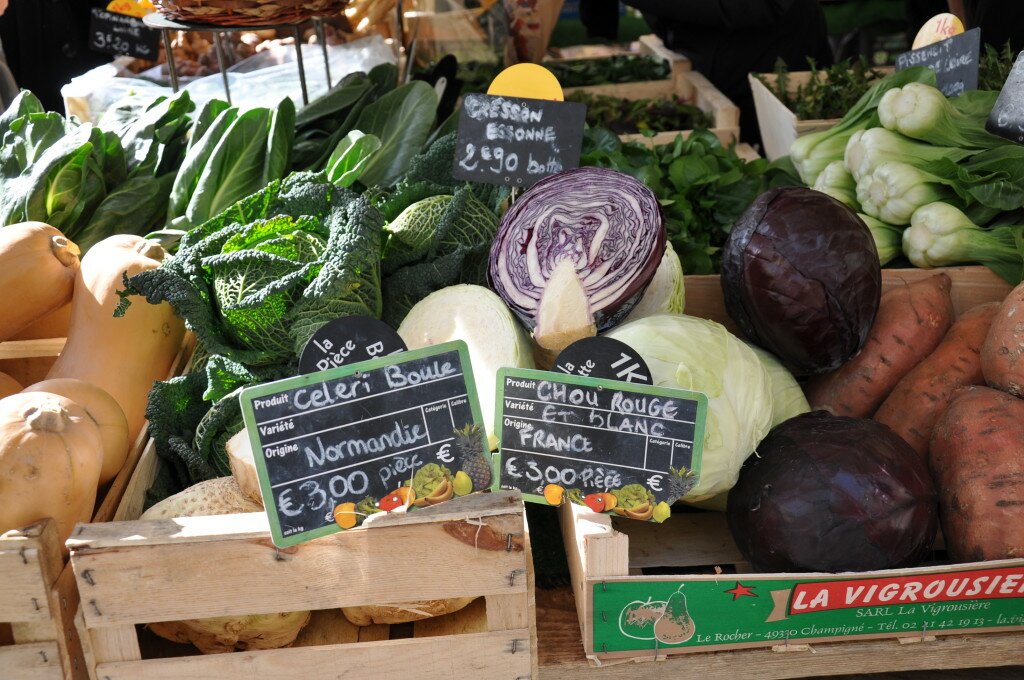 Local veggies Marche d'Aligre